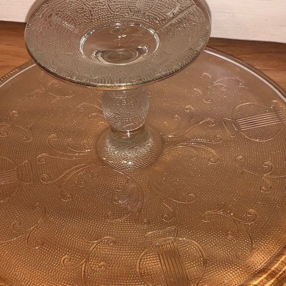Jeannette Glass Cake Stand - Picture 5 of 6